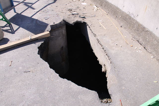 代ヶ崎浜 道路 陥没