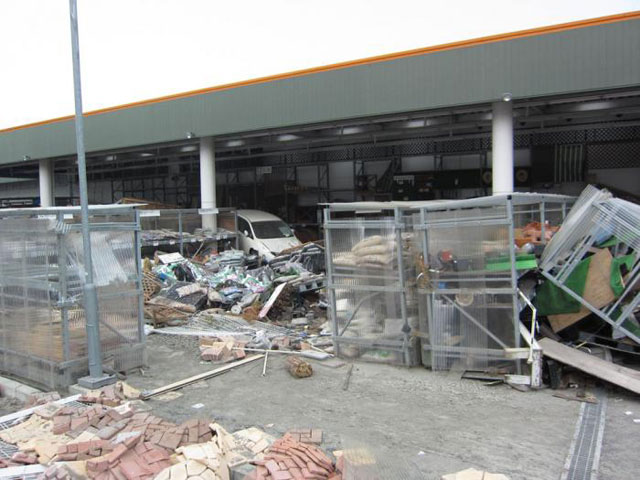 被災 マリンゲート イオン付近