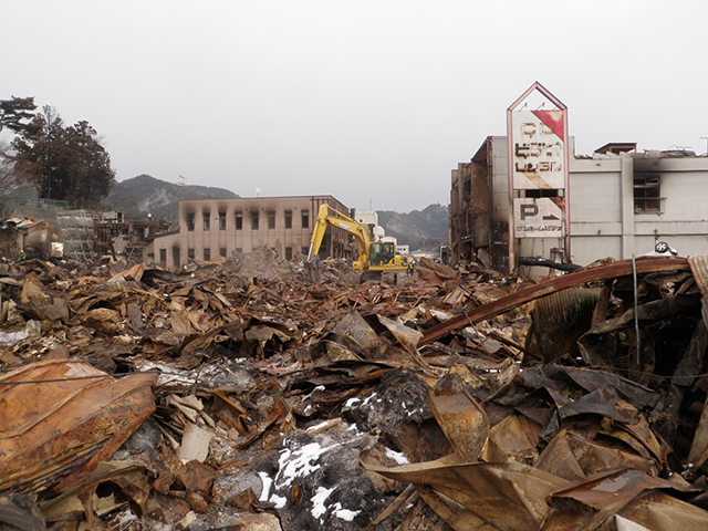啓開 啓開作業中 大槌町 岩手県提供資料