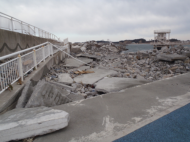 港湾 42号ふ頭護岸