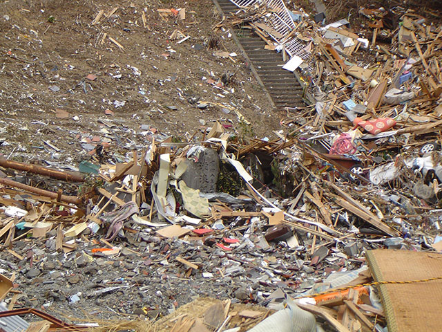 釜石市 両石津波記念碑